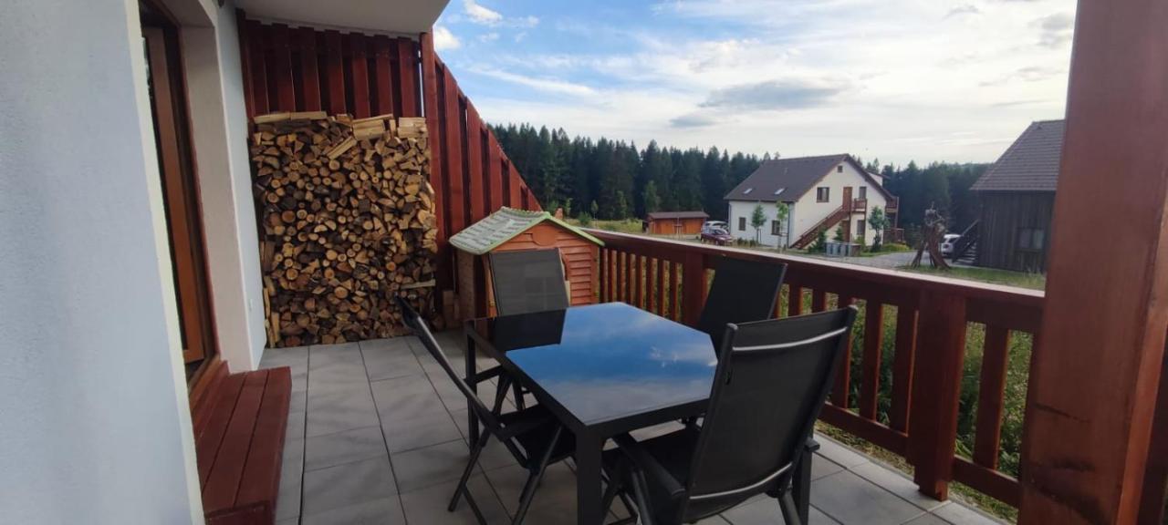 Apartman U Sedmikrasky Vaclavov u Bruntalu Bagian luar foto